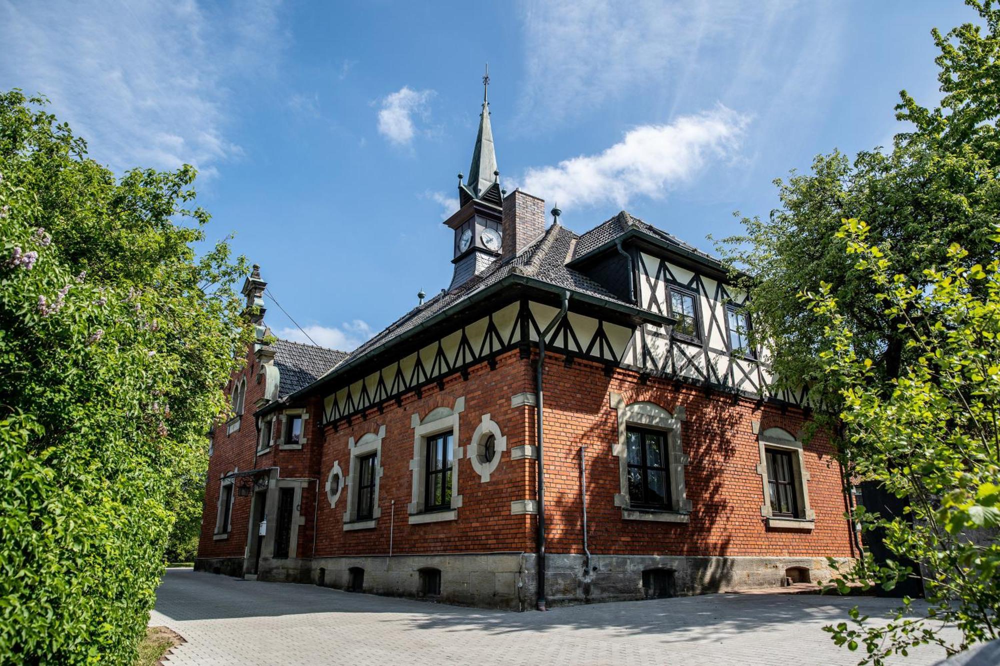 Alte Schule Spittelstein 1Og Rechts Apartment Rödental Exterior foto